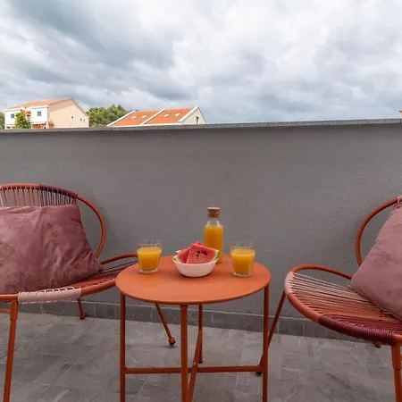 Villa Kuzmanic Trogir Exterior photo
