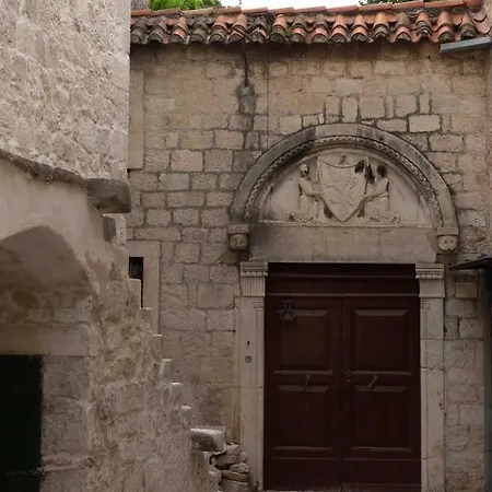 Villa Kuzmanic Trogir Exterior photo